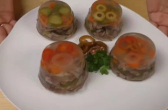 Заливное из куриных желудков